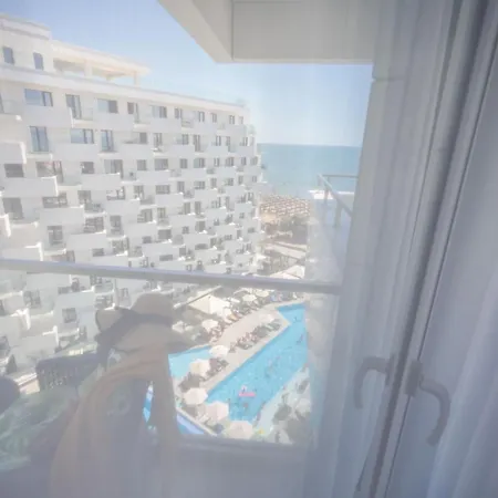 Raw Seaview In Infinity Pool&spa-parking * Mamaia